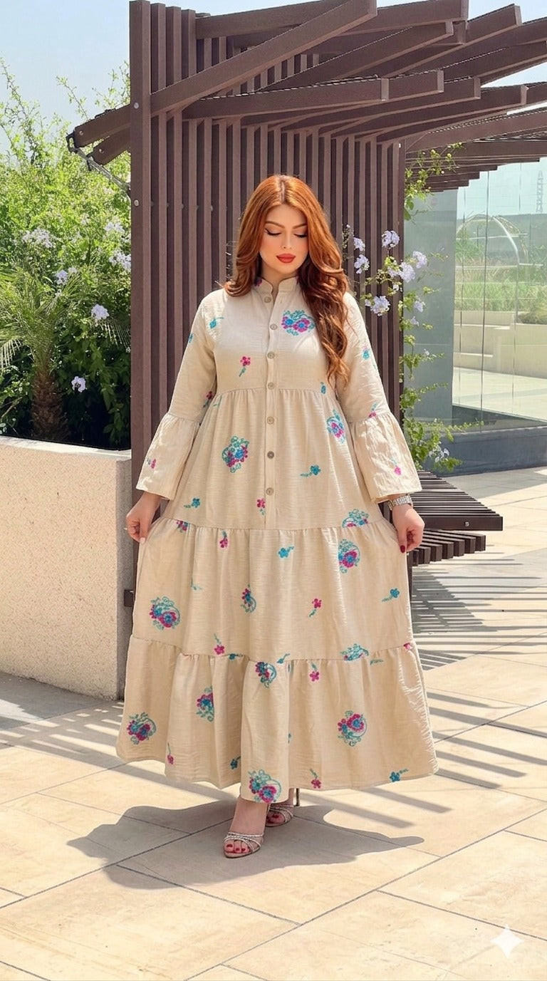 كسوة بثوب عالي الجودة مكايطلعش و مكيتحببش بورود مطروزة فخمة 💫 أناقة بلا مجهود وإحساس بالراحة 😍 للمحجبات وغير المحجبات 💕 توصيل فابور 🚚✨