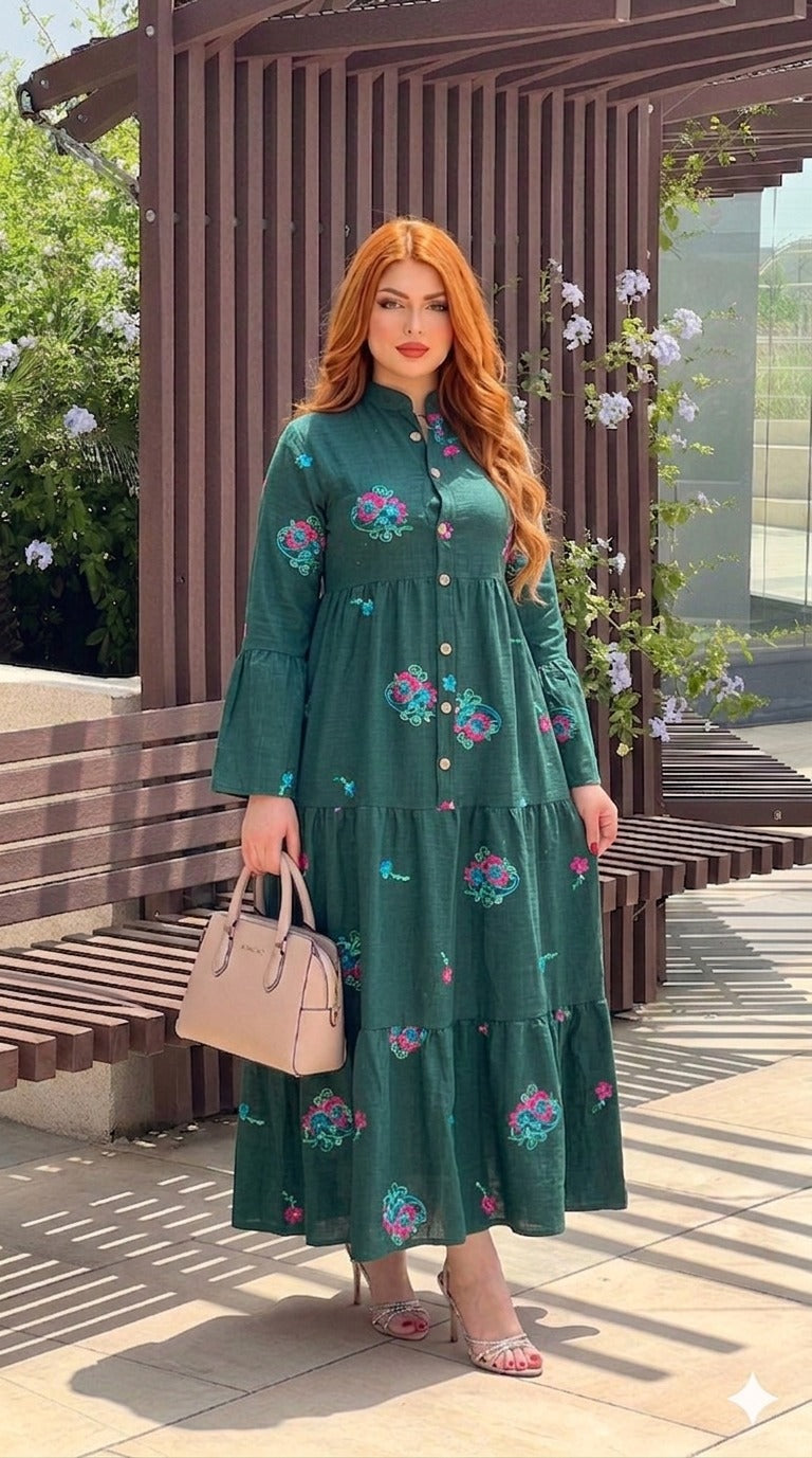 كسوة بثوب عالي الجودة مكايطلعش و مكيتحببش بورود مطروزة فخمة 💫 أناقة بلا مجهود وإحساس بالراحة 😍 للمحجبات وغير المحجبات 💕 توصيل فابور 🚚✨